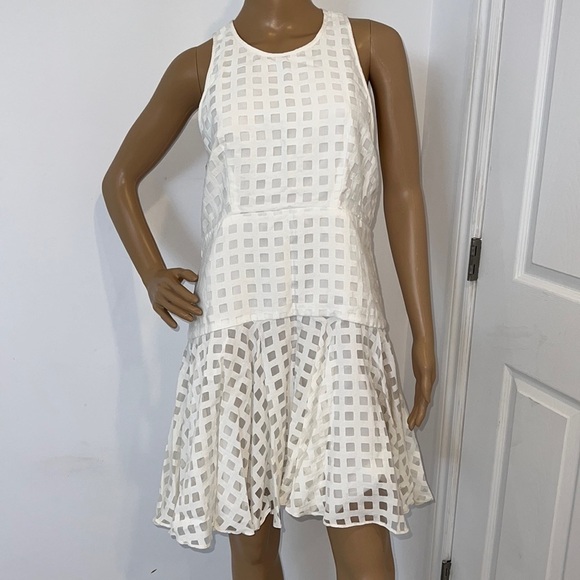 Milly Ivory Square Eyelet Ruffle Cocktail and Party Tunic Dress size 6 - Picture 14 of 15